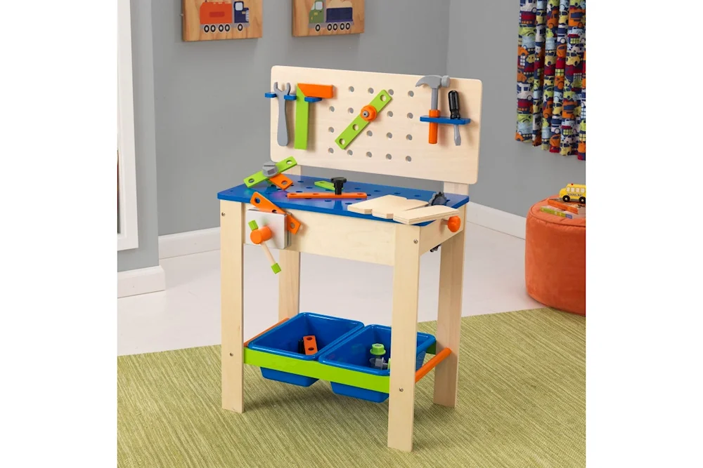 Игрушечный верстак workbench